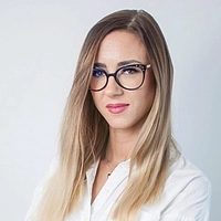 Iwetta Jedrzejska - Kundenbetreuung
